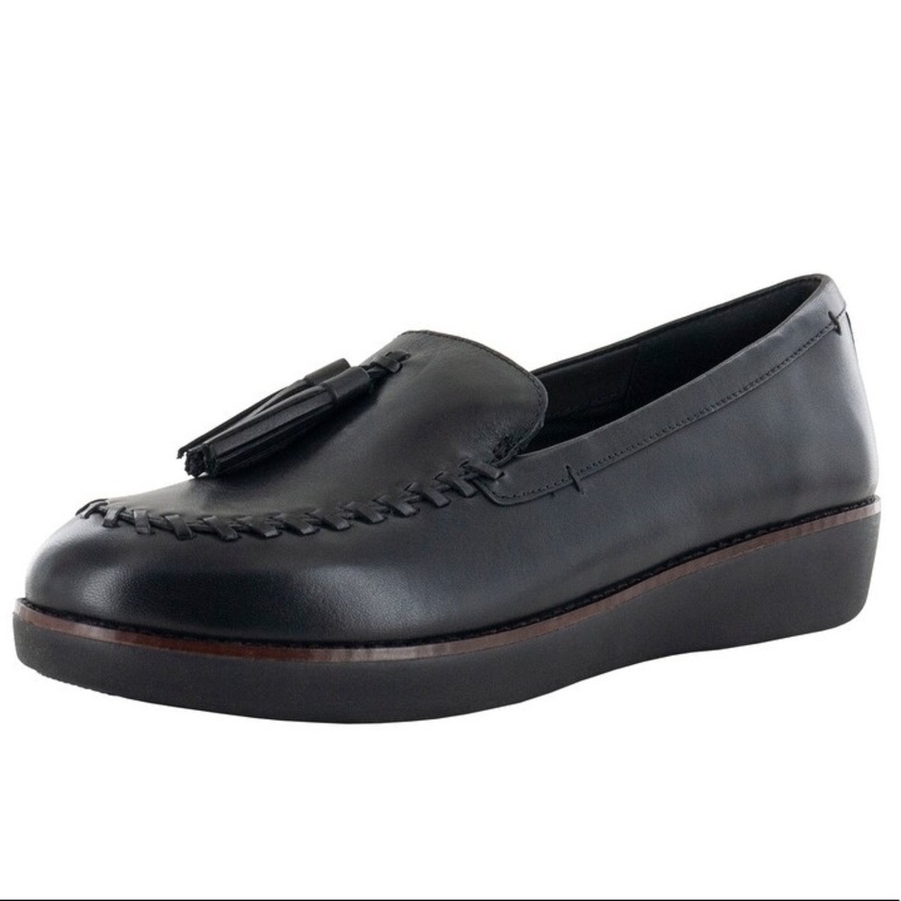 NWT - Fitflop - Black - Genuine Leather - Petrina Loafer